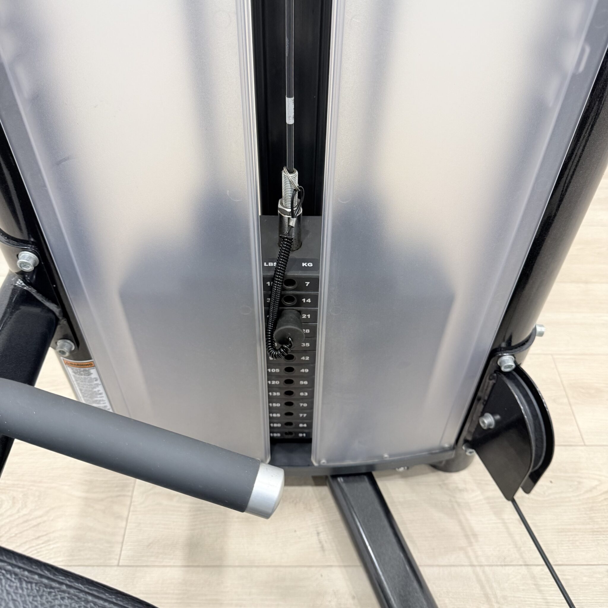 Life Fitness Optima Series Dual Purpose Leg Extension / Leg Curl (Onyx Black)