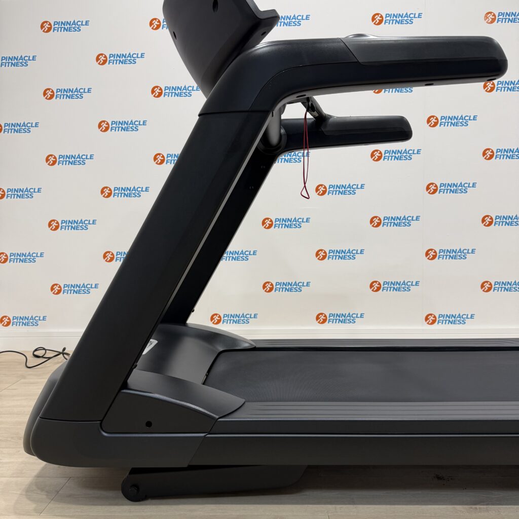 Precor TRM 781 Treadmill With P82 Console Black Pearl - Image 14