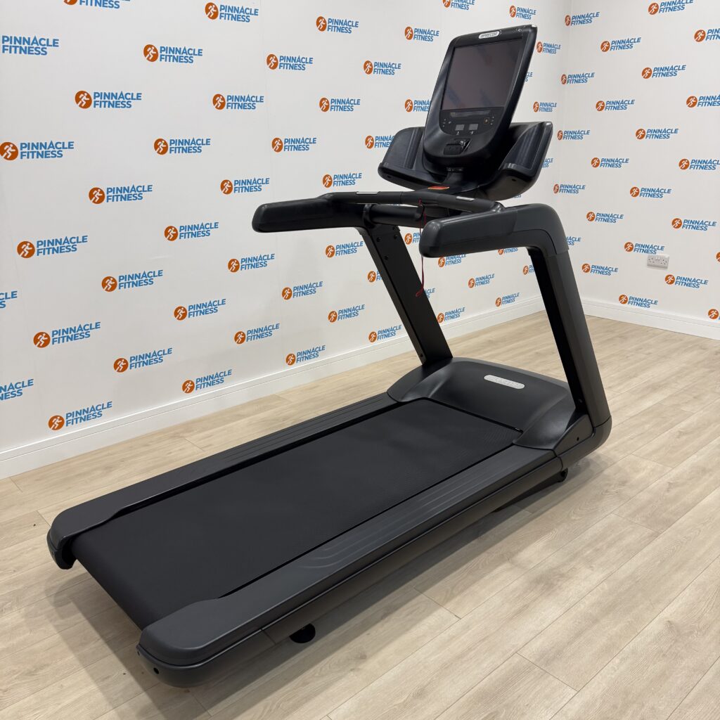Precor TRM 781 Treadmill With P82 Console Black Pearl - Image 7