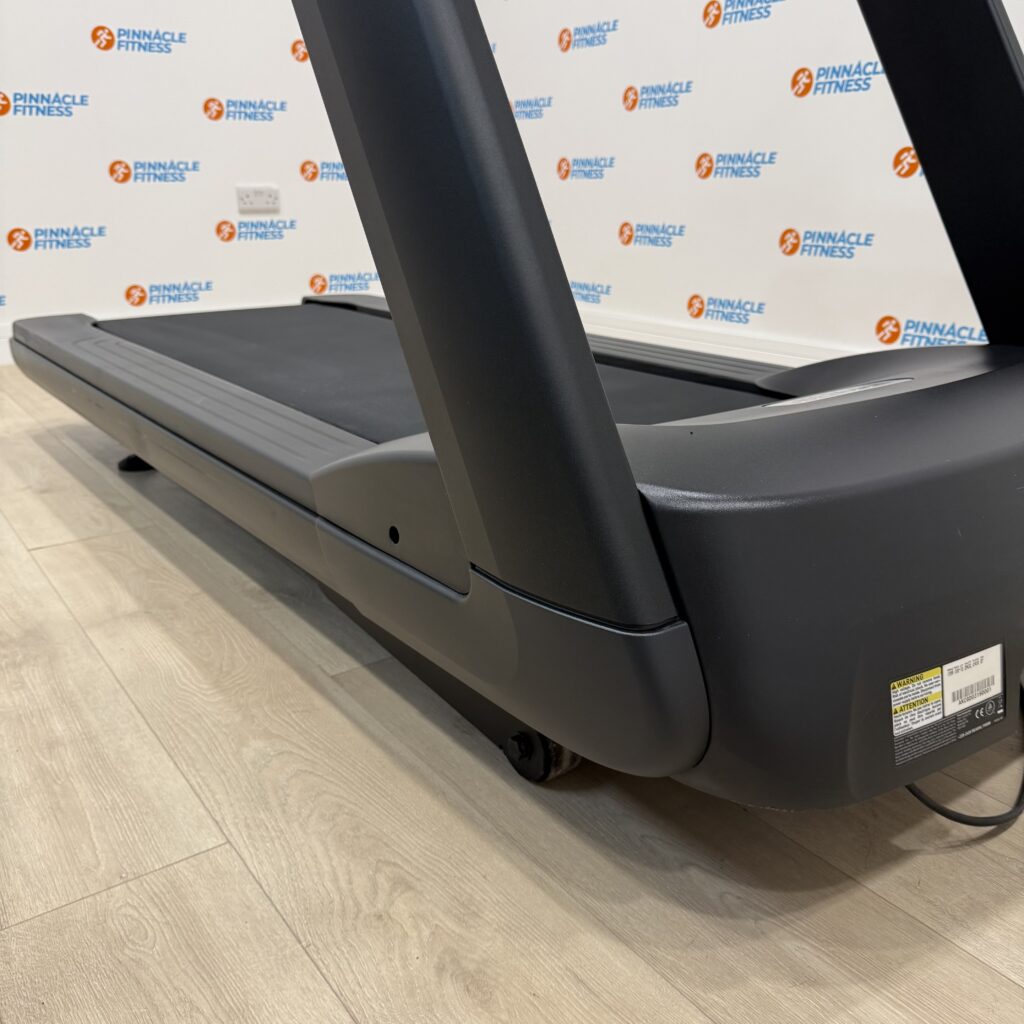 Precor TRM 781 Treadmill With P82 Console Black Pearl - Image 3