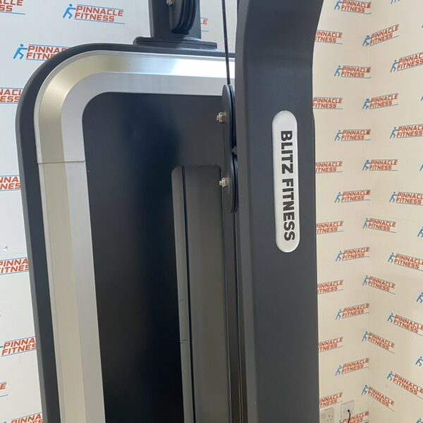 Lat Pulldown/ Low Row Machine by Blitz Fitness (120KG STACK) **New** - Image 9