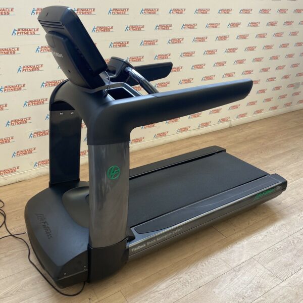 Life Fitness 95T Discover SE Treadmill Anthracite Grey - Image 4