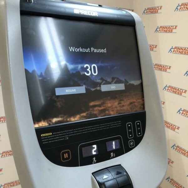 Precor AMT 885 With P80 Console Cross Trainer - Image 2