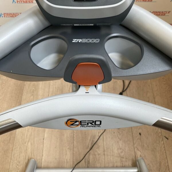 Octane Zero Runner ZR8000 with Smart Console - Image 10